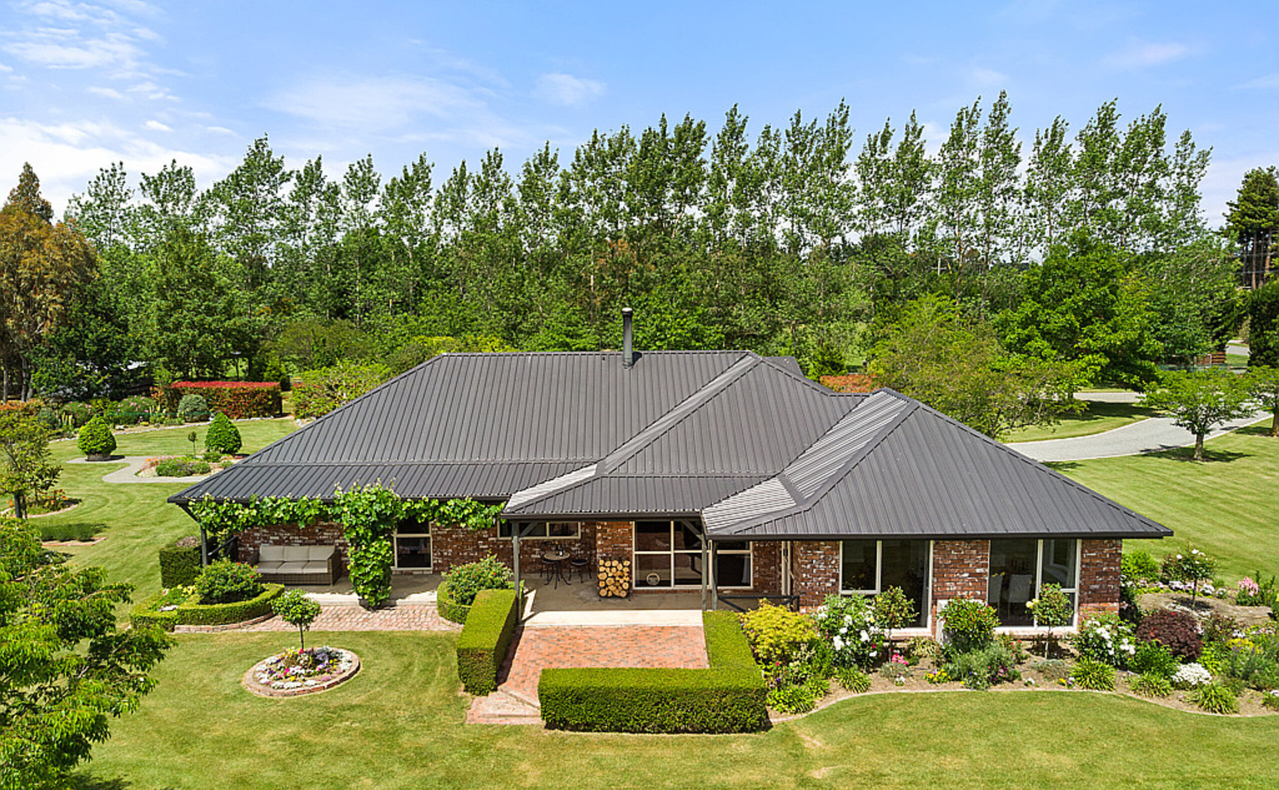 House For Sale 1582 Clintons Road, Darfield