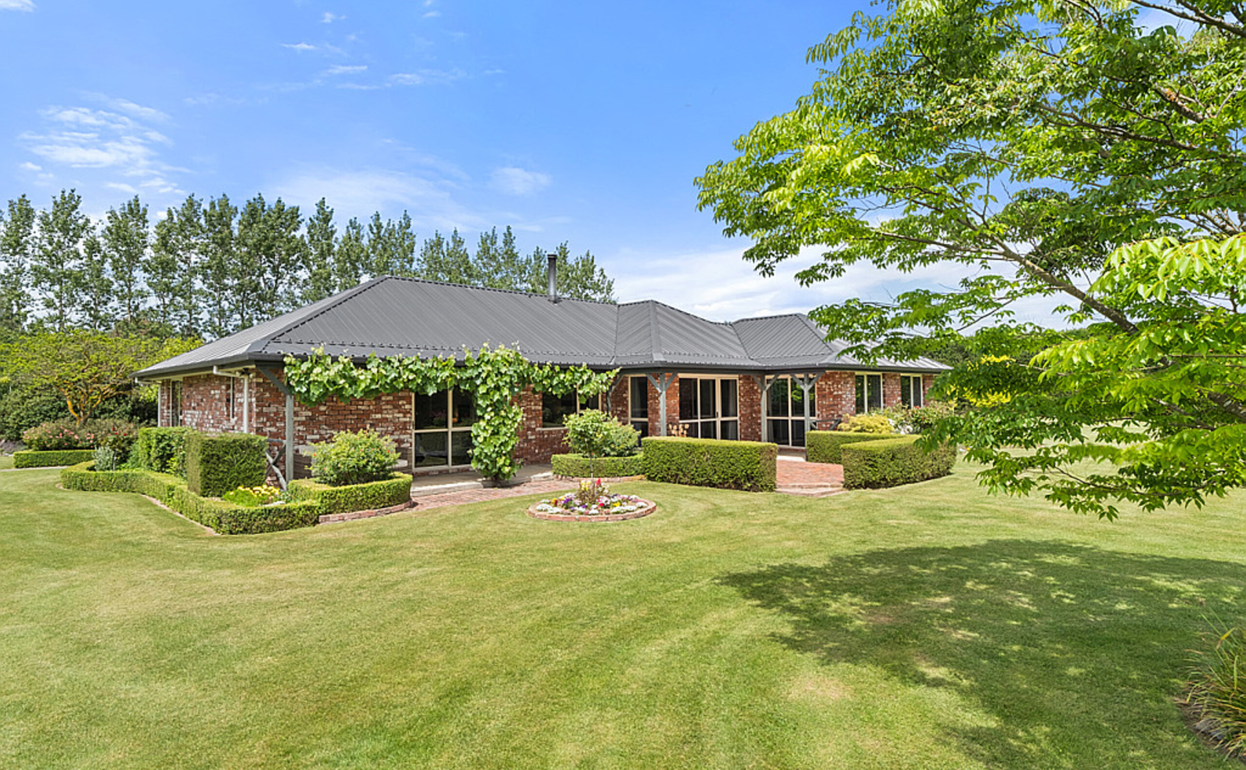 House For Sale 1582 Clintons Road, Darfield